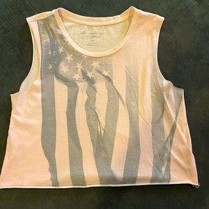 American Eagle tank crop top size small, light pink